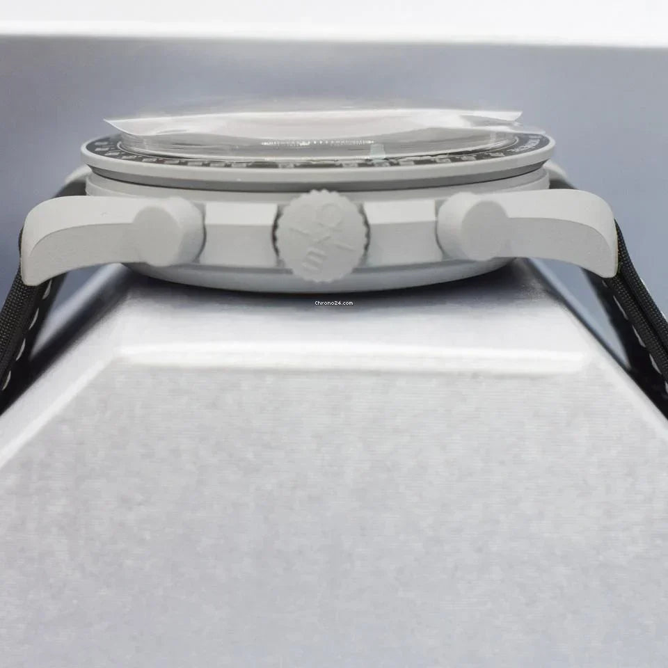 Swatch Moonswatch x Omega New Mission to EarthPhase Bioceramic Moonswatch